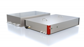 可调的飞秒激光系统